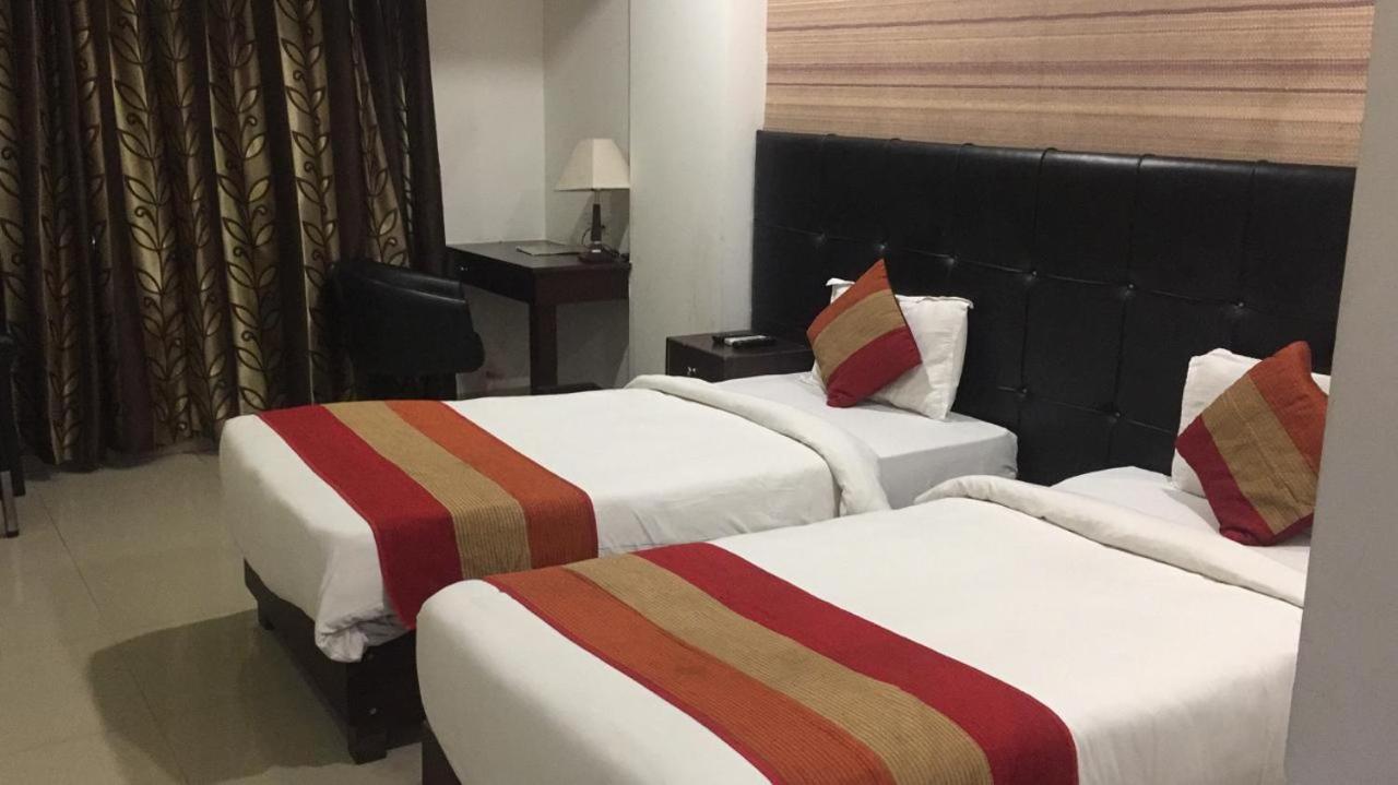 פאטנה Hotel Patliputra Nirvana מראה חיצוני תמונה
